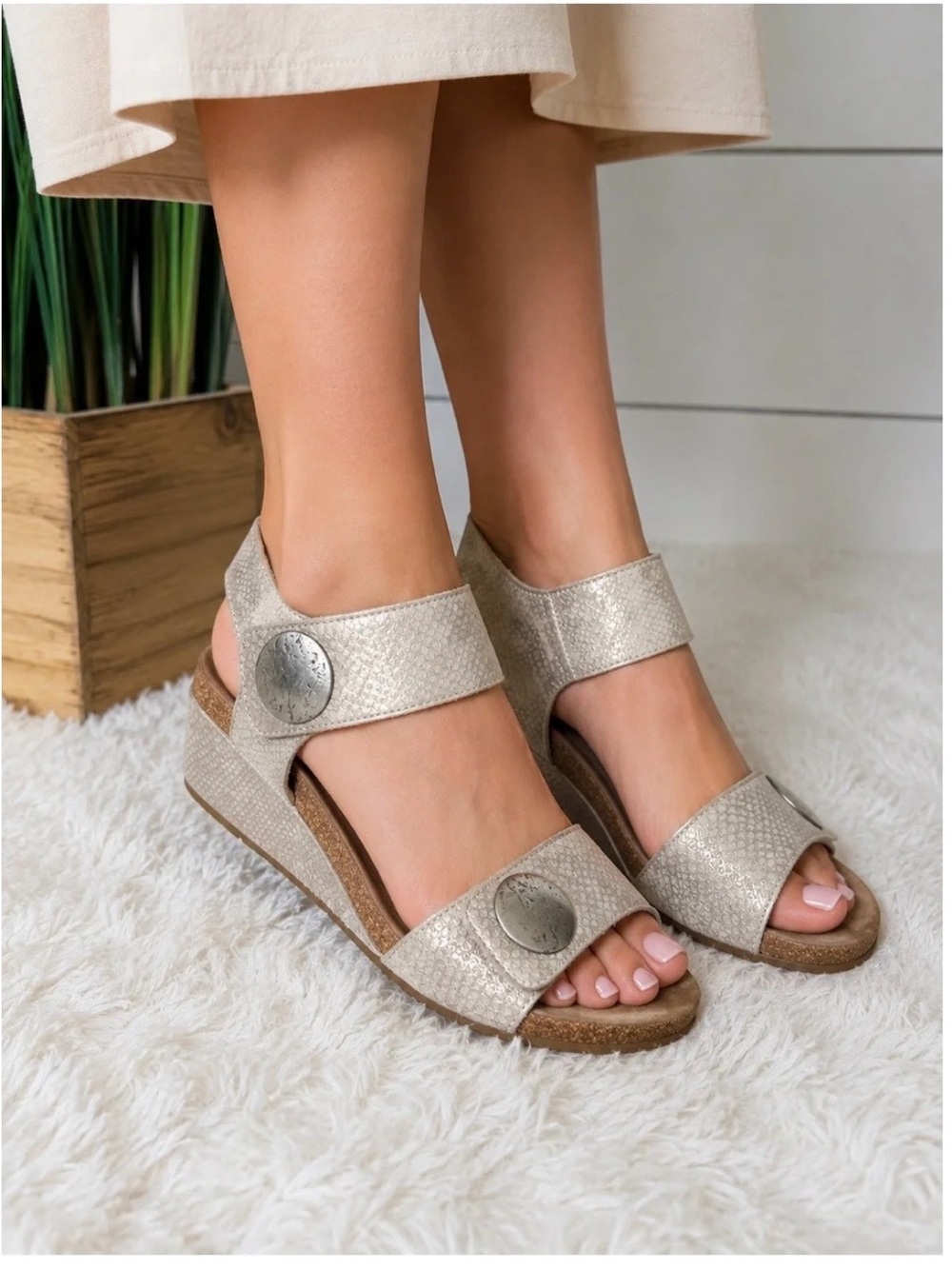 Taos Footwear Metallic Champagne Wedge Sandals with Decorative Buckles